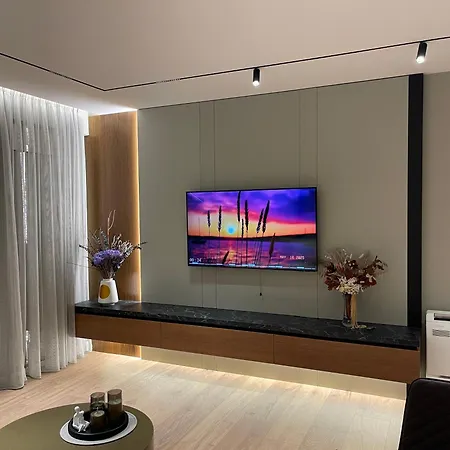 Azure Coast Suites, Sea View,iliria *