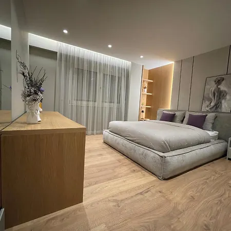 Azure Coast Suites, Sea View,iliria شقة *