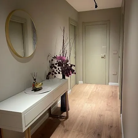 شقة Azure Coast Suites, Sea View,iliria دراس